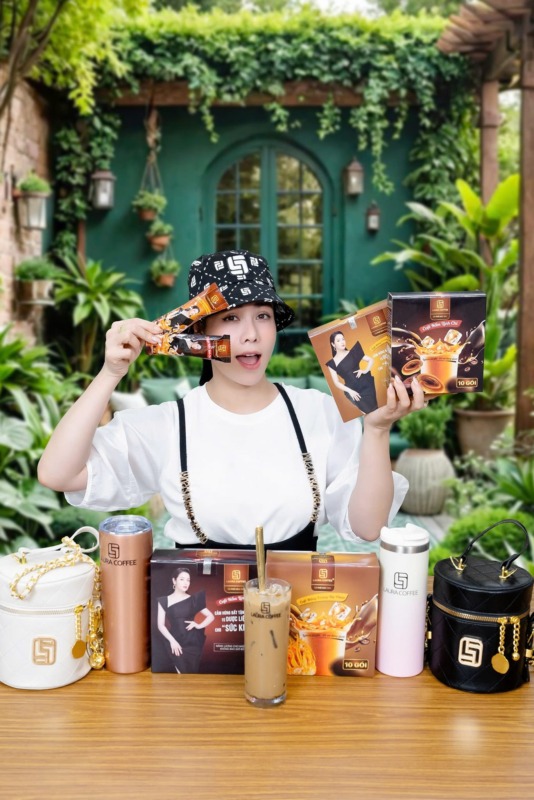 Nhật Kim Anh và Hành Trình Sáng Tạo Laura Coffee- Tâm Huyết Từ Người Nghệ Sĩ 3