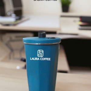 ly giu nhiet 600ml laura coffee nhat kim anh 1